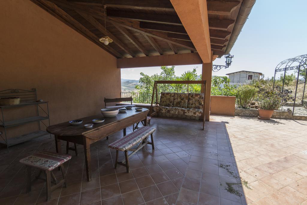 Country Sicily Home Фавара Екстериор снимка